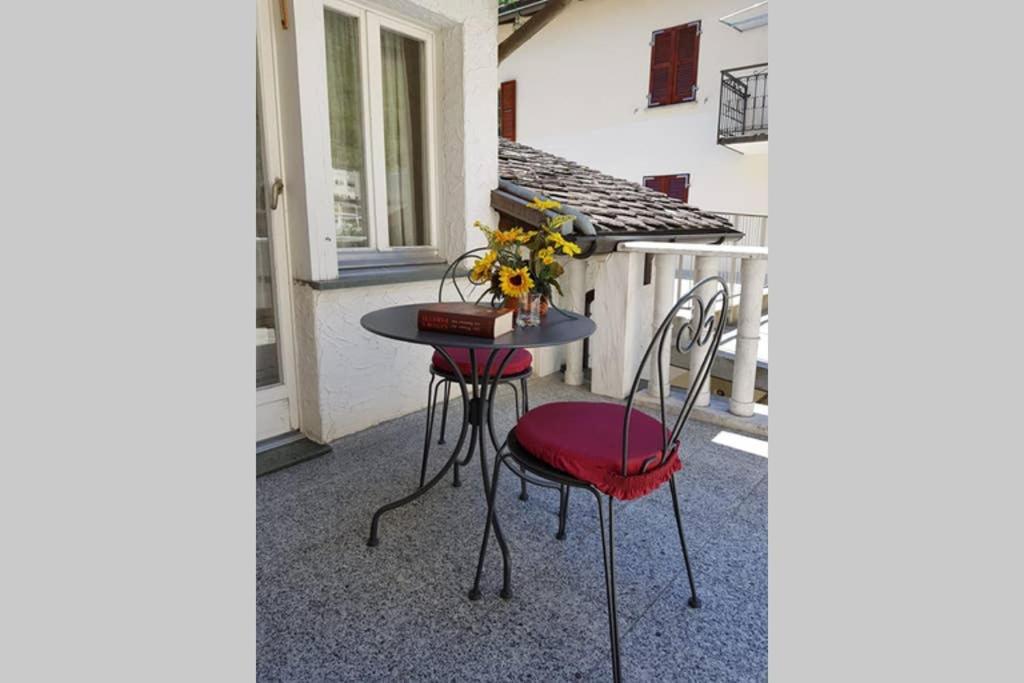 Bezauberndes Haus Fuer Erholsame Ferien Im Puschlav Villa Campascio Exterior photo